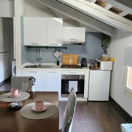 Apartamento Graziosa Mansarda Vicino A Venezia *