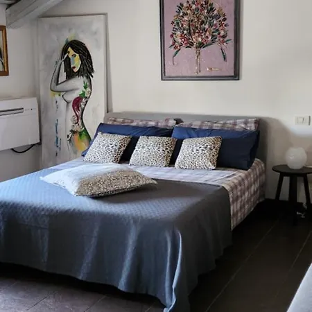 Apartamento Graziosa Mansarda Vicino A Venezia *